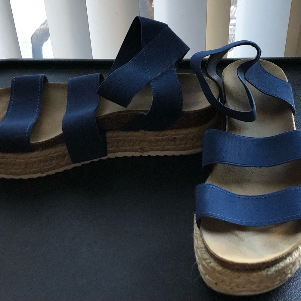 Source Unknown Deep Blue Strap Sandals - image 2